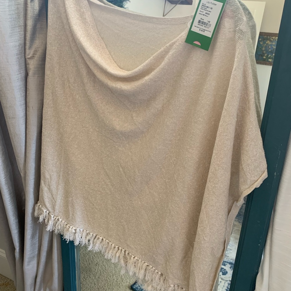 Lily Pulitzer shawl
